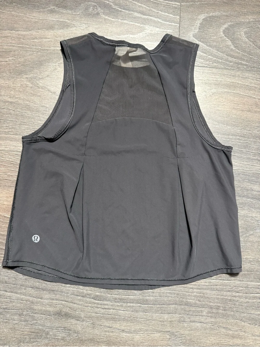 lululemon athletica sleeveless tank